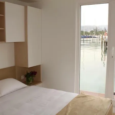 Stella Blue Floating House Portoroz Hotel Exterior photo