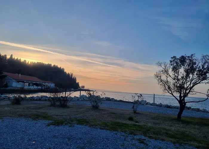 Stella Blue Floating House Portoroz