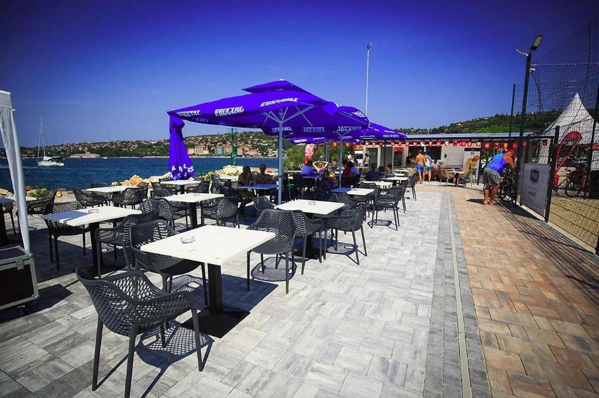 Stella Blue Floating House Portoroz