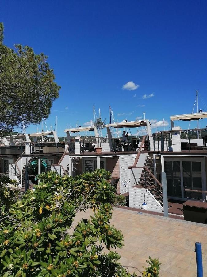 Stella Blue Floating House Botel Portoroz