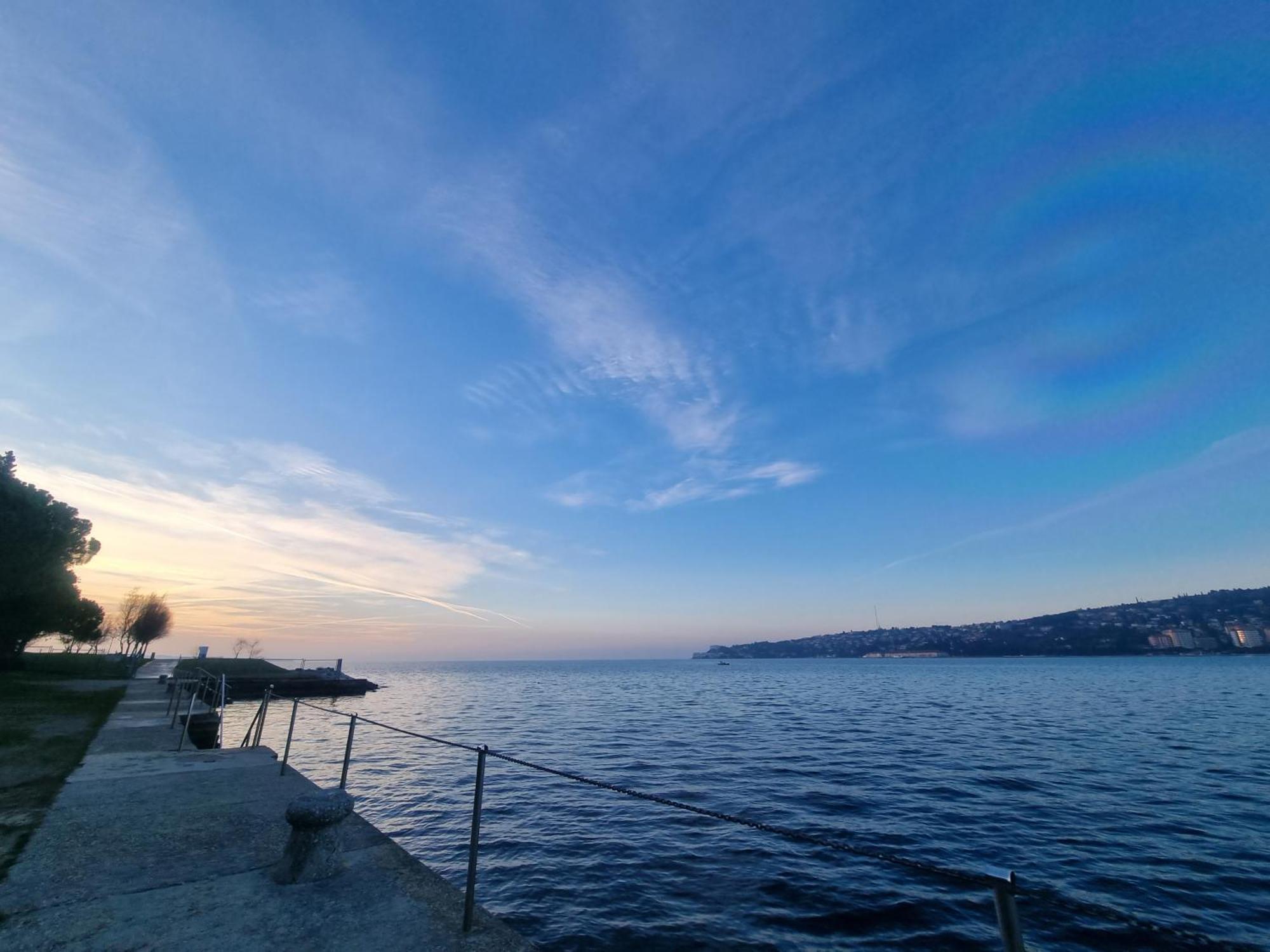 Stella Blue Floating House *